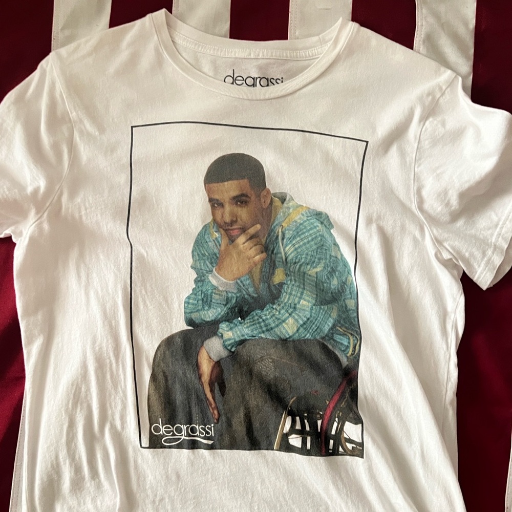 Drake Degrassi T-Shirt - Picture 9 of 12